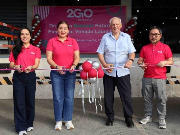 L–R: Ethel Concepcion, Head of Corporate Marketing and Communications, 2GO Group, Inc.; Faye Alonzo, Business Unit Head, 2GO Forwarding; Allain Dick, Board Director, Eclimo Electric Management Inc.; Elizier Santiago, Senior Assistant Vice President and Head of Operations, 2GO Forwarding.