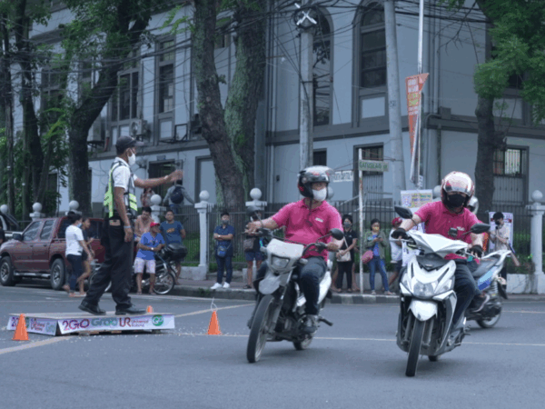 2GO-Express-Riders-with-Dancing-Traffic-Enforcer-for-N2GO