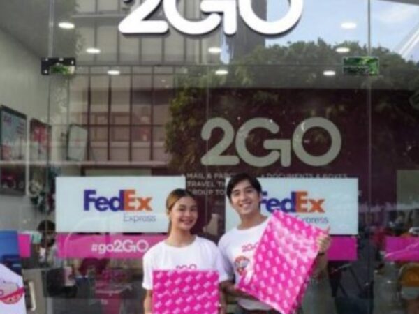 2GO-SM-MOA-Christmas-for-N2GO