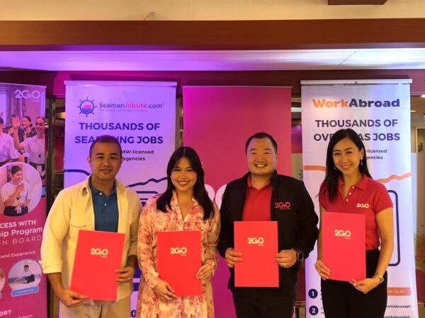 L-R: Angelo Jayno, Business Unit Head, WorkAbroad.ph; Dan Majaracon, Managing Director – Philippines, Jobstreet by SEEK; Francis Chua, Business Unit Head, 2GO Travel; Sherlyn Chua, Senior Sales Manager, 2GO Travel.